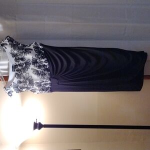 Black & White Sleeveless Dress